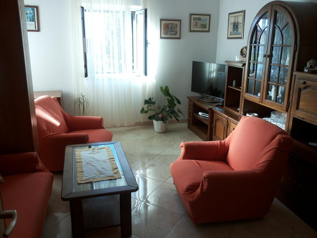 Apartment Ranka Postira Pokój zdjęcie
